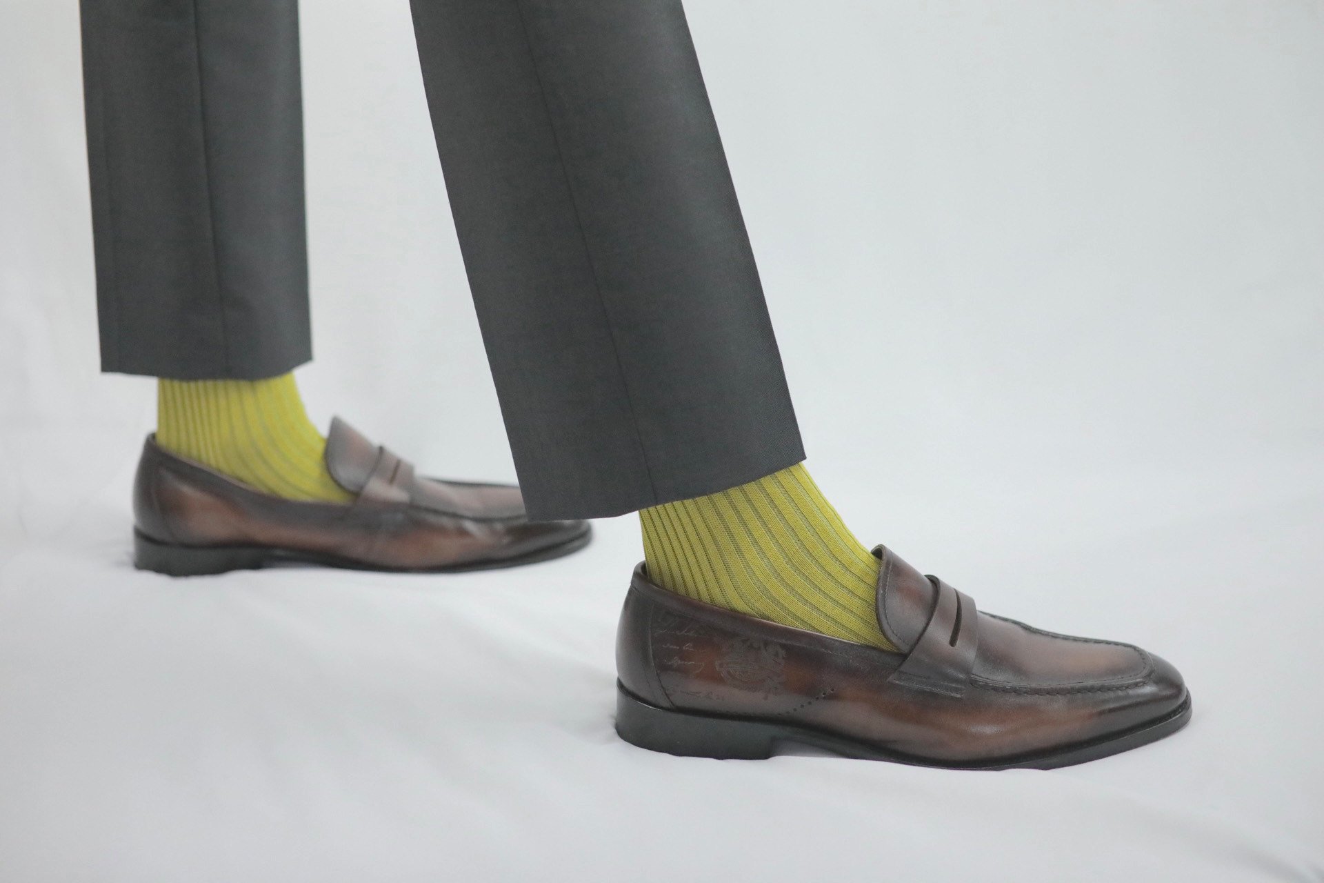 green emerald velvet dress Over The Calf Mens Dress Socks Gold Green – Barataria Gent